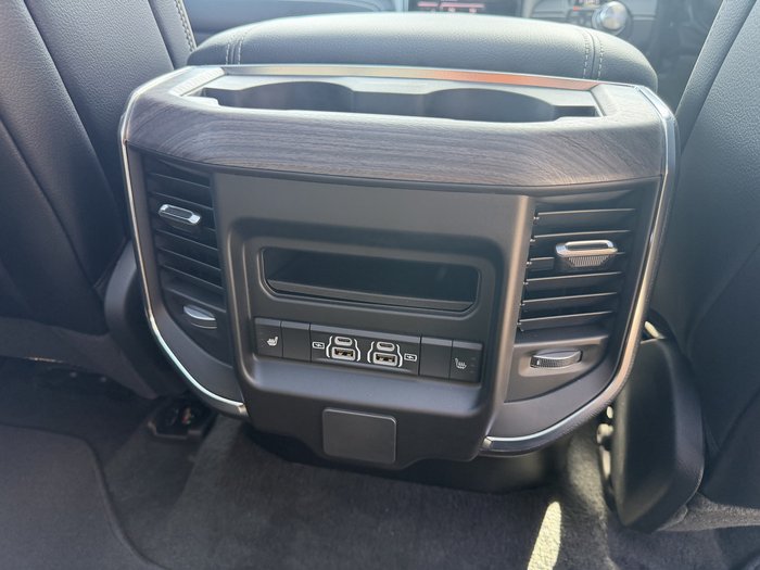 2025 Ram 1500 Laramie Sport Hurricane SO RamBox
