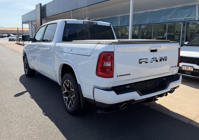 2025 Ram 1500 Laramie Sport Hurricane SO RamBox