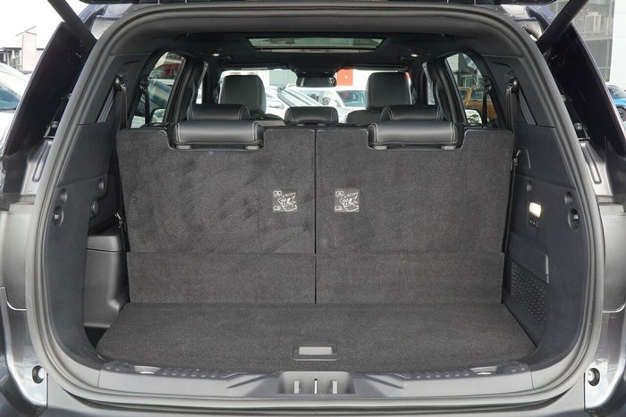 2024 Ford Everest Platinum