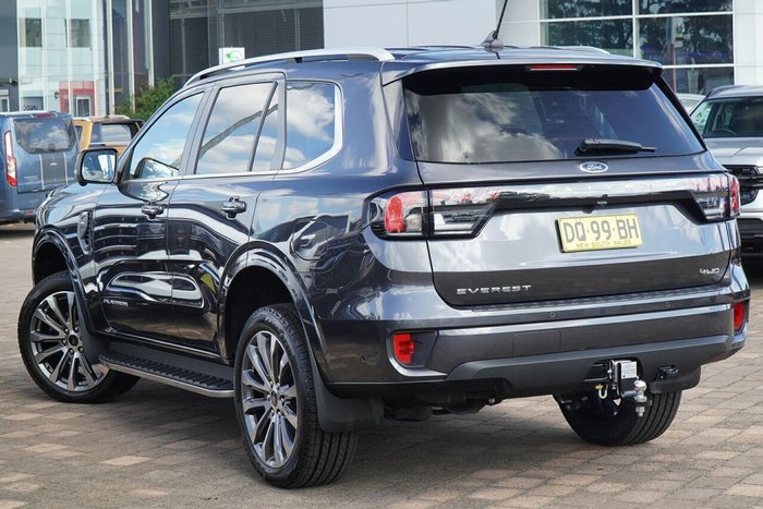 2024 Ford Everest Platinum