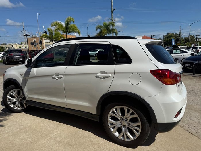 2018 Mitsubishi ASX ES XC MY19 White