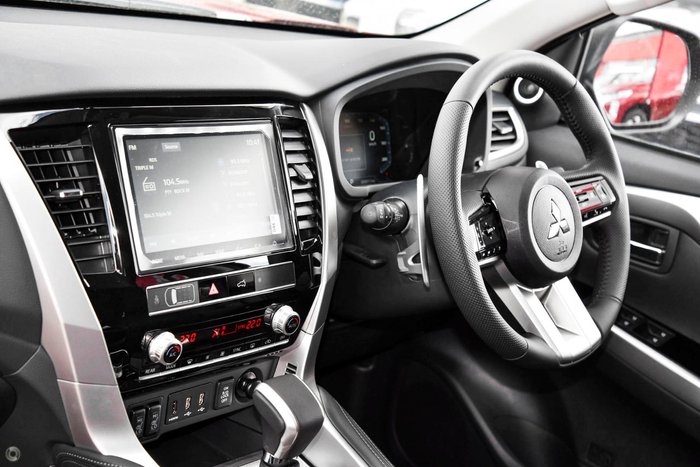 2025 Mitsubishi Pajero Sport Exceed