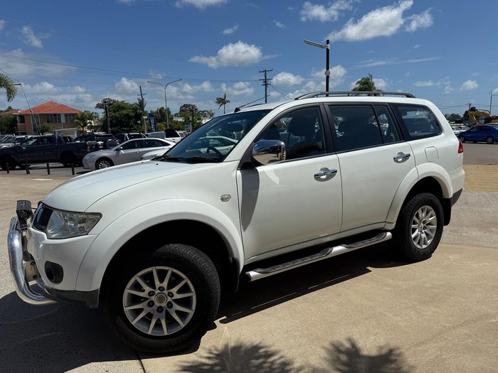 2011 Mitsubishi Challenger LS