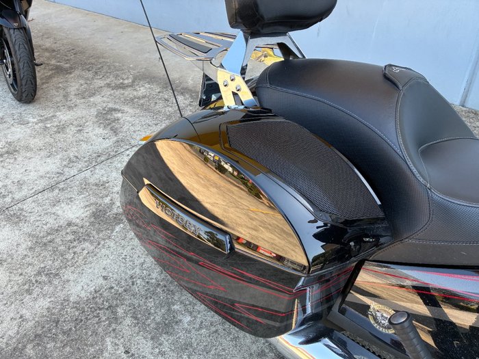 2015 VICTORY MAGNUM X-1 Black