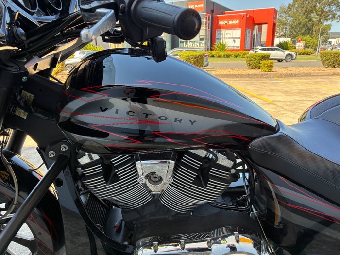 2015 VICTORY MAGNUM X-1 Black