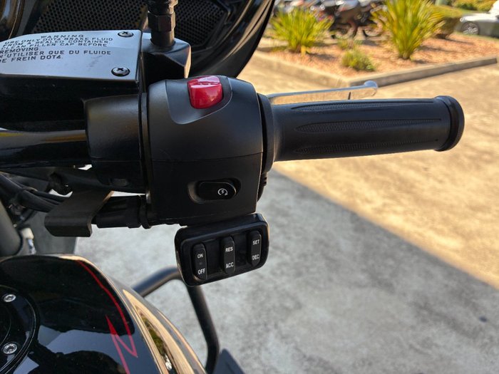 2015 VICTORY MAGNUM X-1 Black