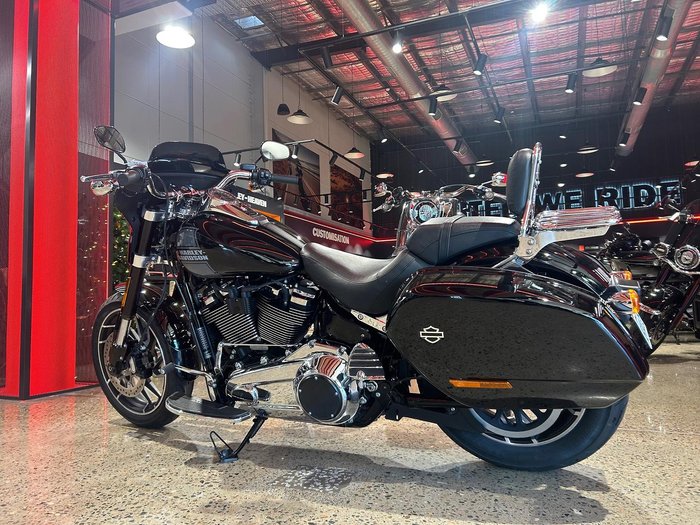2022 Harley-Davidson Sport Glide 107 (FLSB) Softail Black