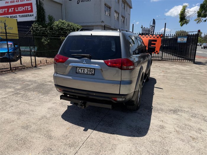 2015 MITSUBISHI CHALLENGER (4x4)