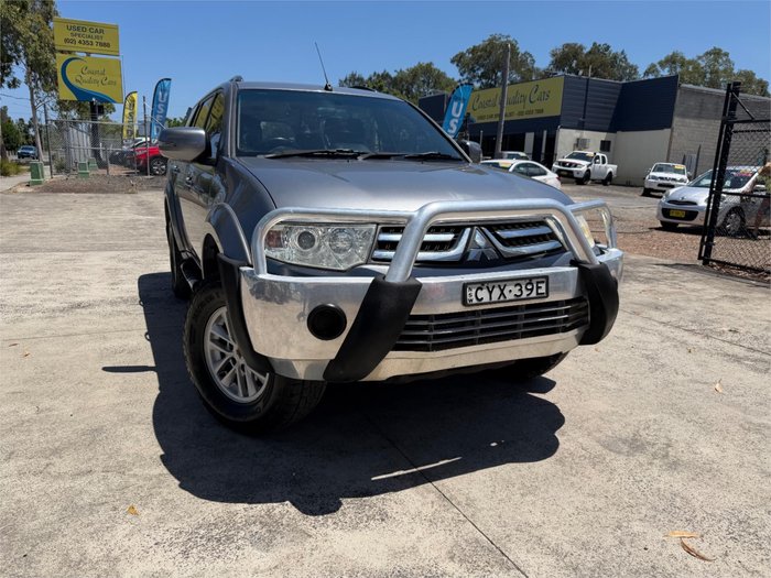 2015 MITSUBISHI CHALLENGER (4x4)