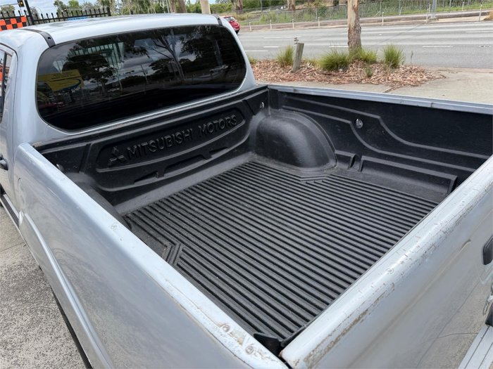 2013 MITSUBISHI TRITON GLX (4x4)