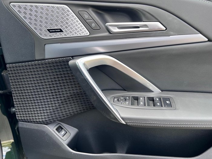 2025 BMW X1 sDrive18i