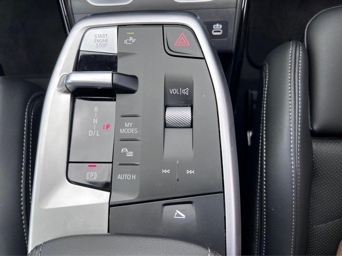 2025 BMW X1 sDrive18i