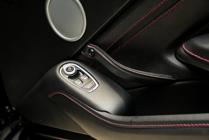 2018 Aston Martin Vantage