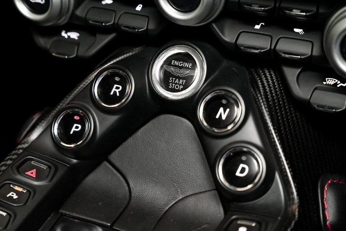 2018 Aston Martin Vantage