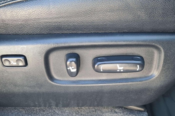 2014 Toyota Landcruiser GXL