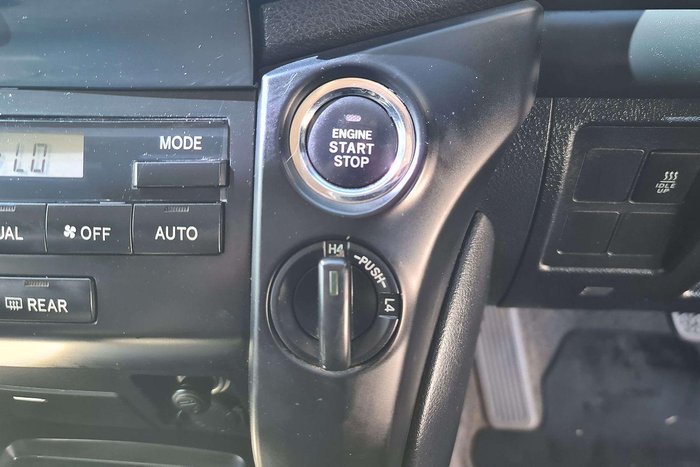 2014 Toyota Landcruiser GXL