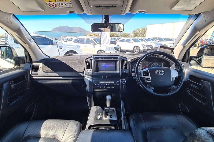 2014 Toyota Landcruiser GXL