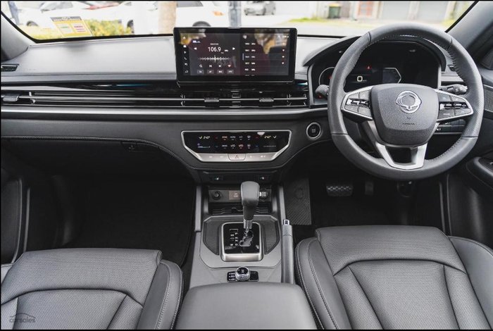 2025 KGM Musso Advance