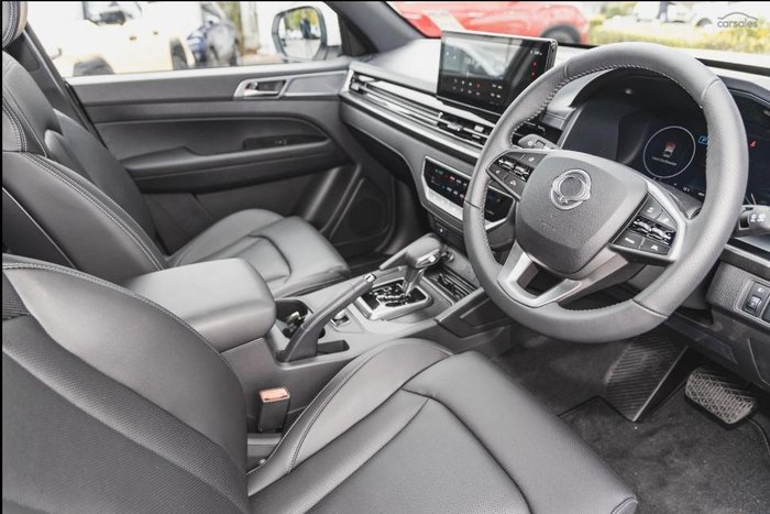 2025 KGM Musso Advance