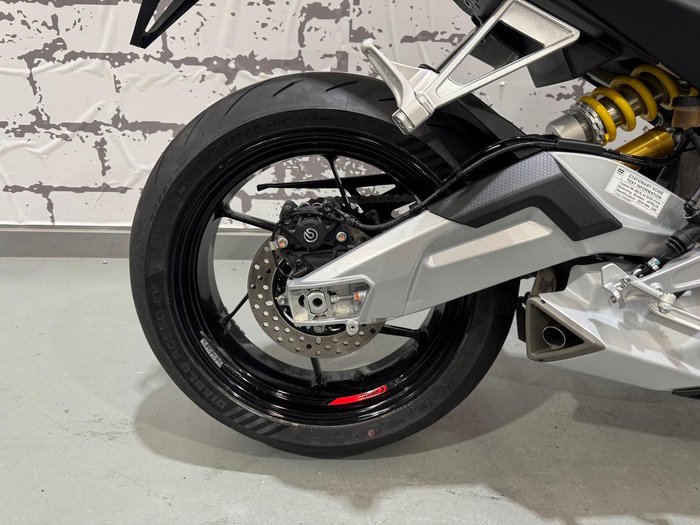 2023 Aprilia Tuono 660 Factory Tuono Black