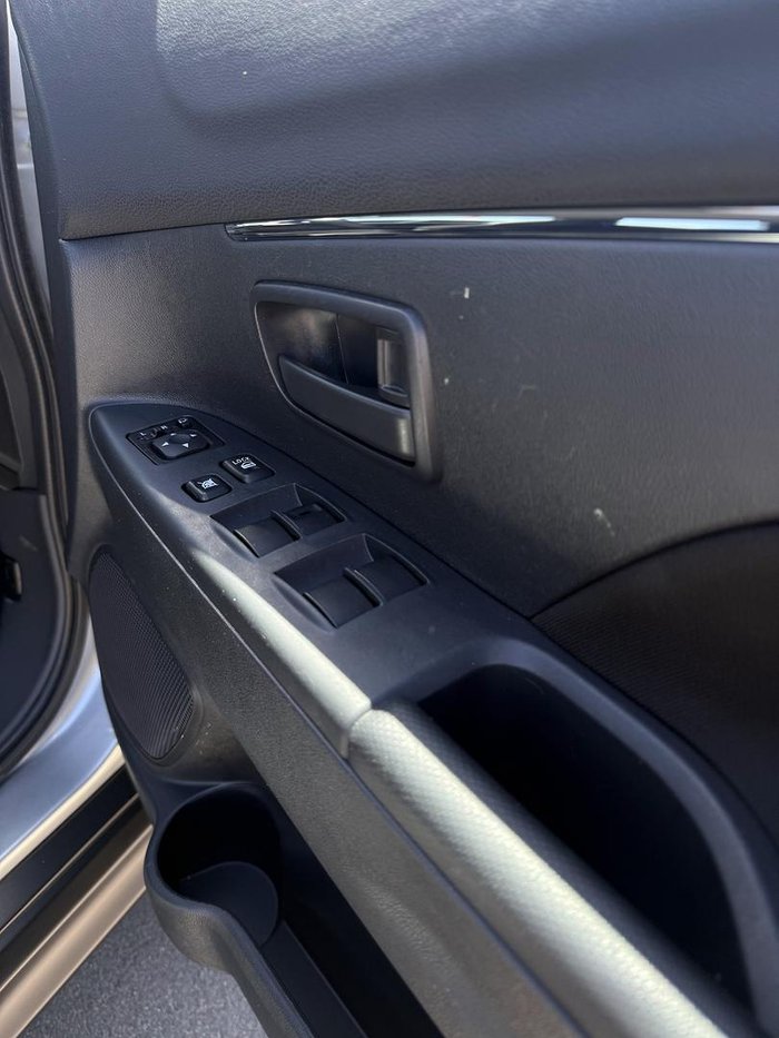 2023 Mitsubishi ASX ES