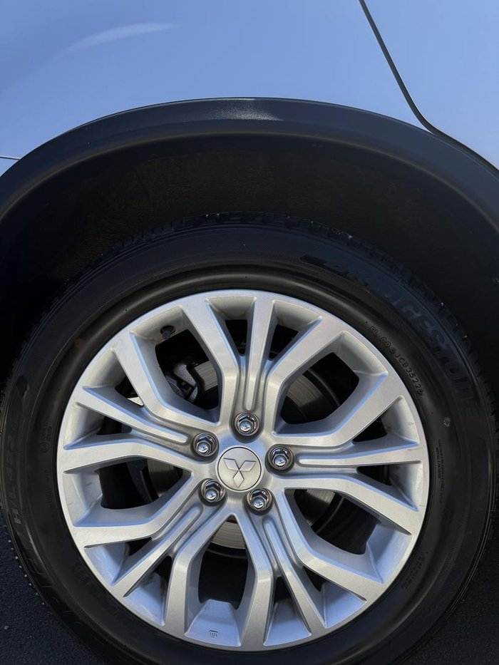 2023 Mitsubishi ASX ES