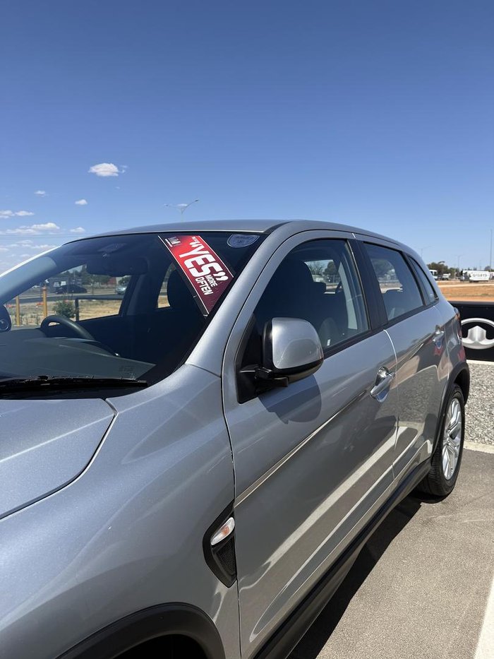 2023 Mitsubishi ASX ES