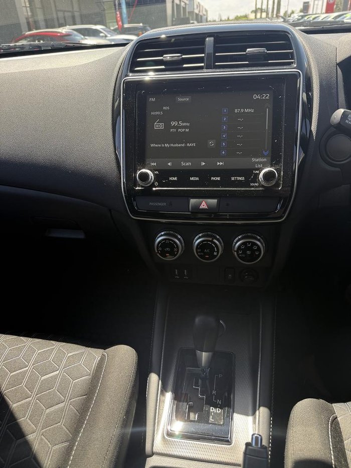 2023 Mitsubishi ASX ES