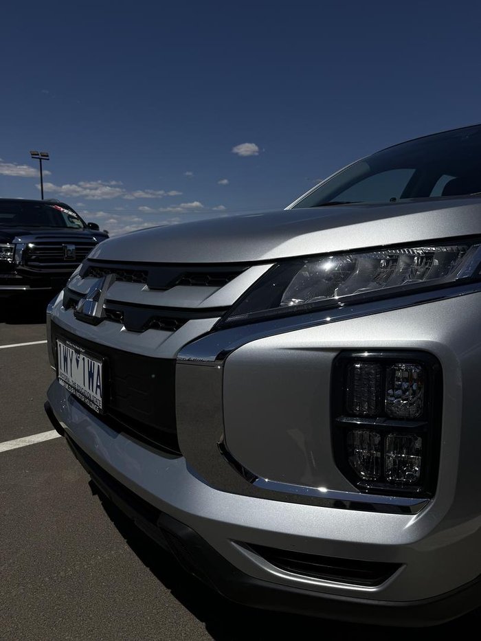 2023 Mitsubishi ASX ES