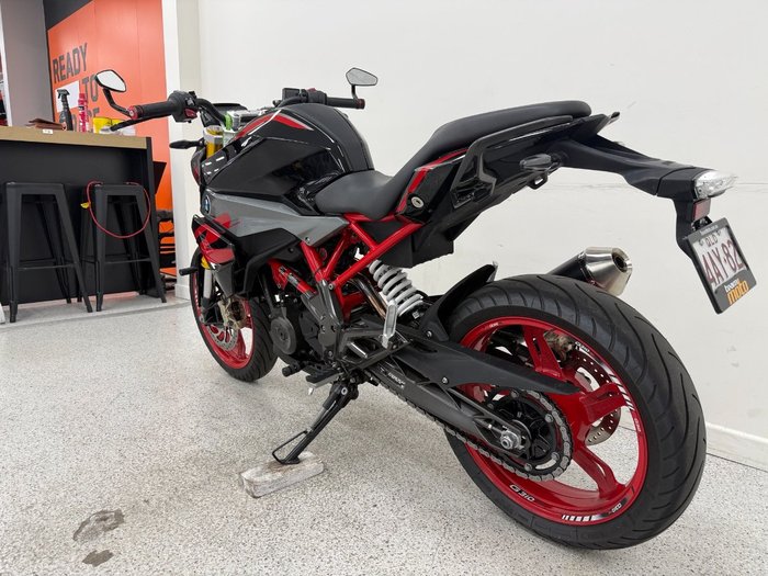 2024 BMW Motorrad G 310 R grey