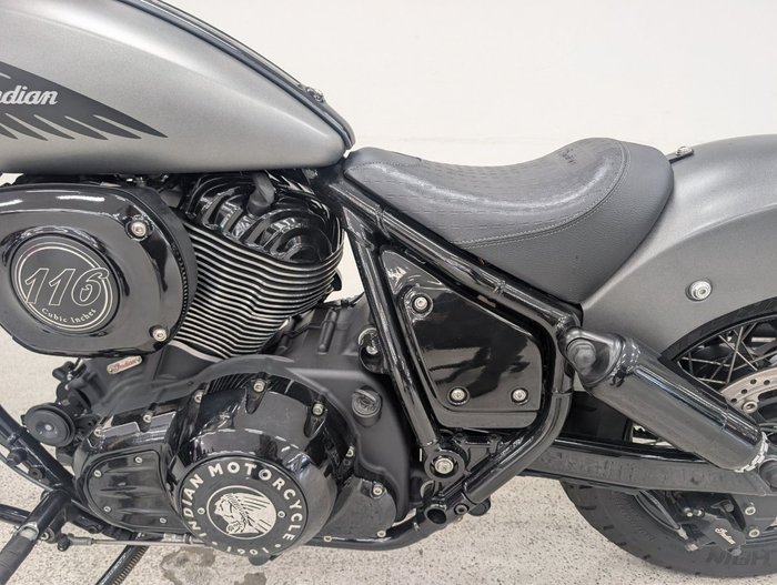2023 INDIAN CHIEF BOBBER DARK HORSE Black