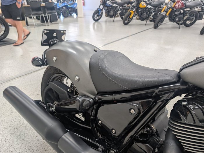 2023 INDIAN CHIEF BOBBER DARK HORSE Black