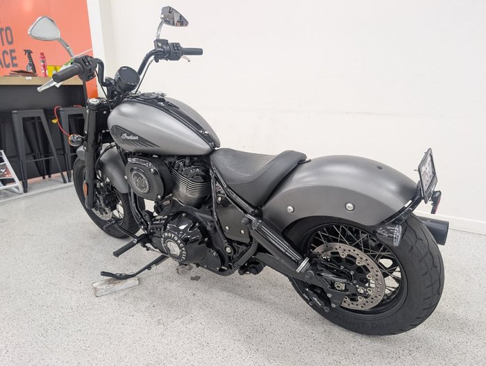 2023 INDIAN CHIEF BOBBER DARK HORSE Black