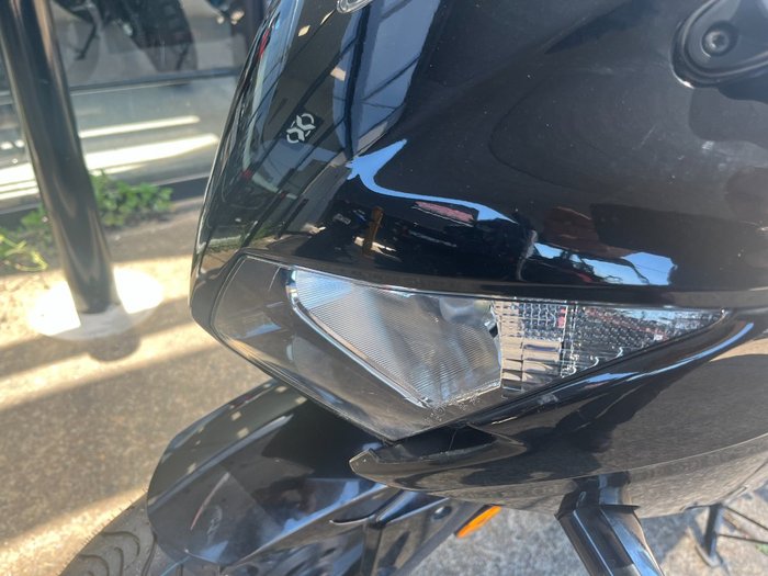 2017 Honda CBR300R BLACK