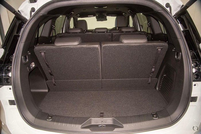 2025 Isuzu MU-X LS-T MY25 4X4 Dual Range Mineral White