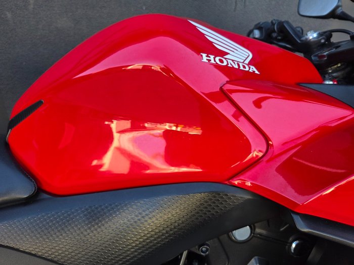 2013 Honda CBR500R RED