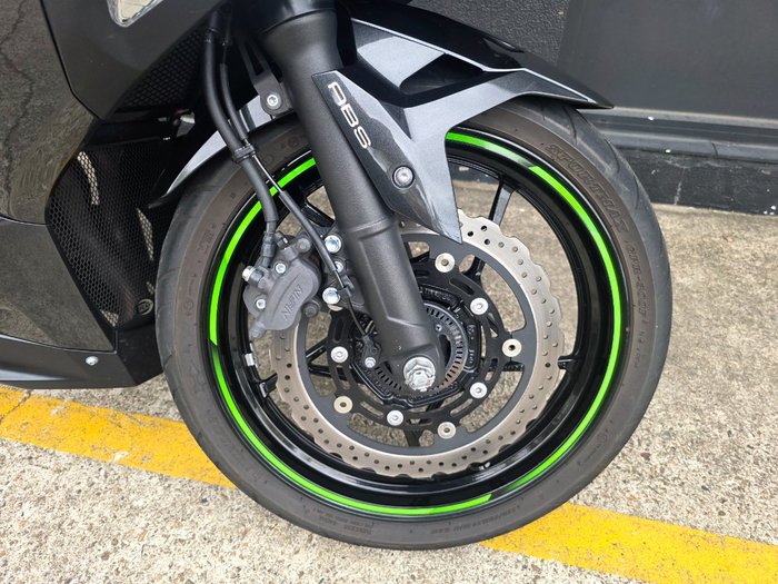 2022 Kawasaki NINJA 400 GREY