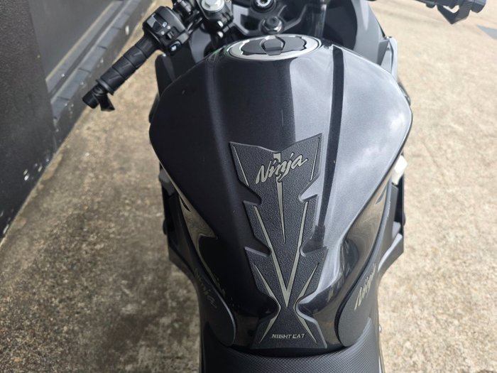 2022 Kawasaki NINJA 400 GREY