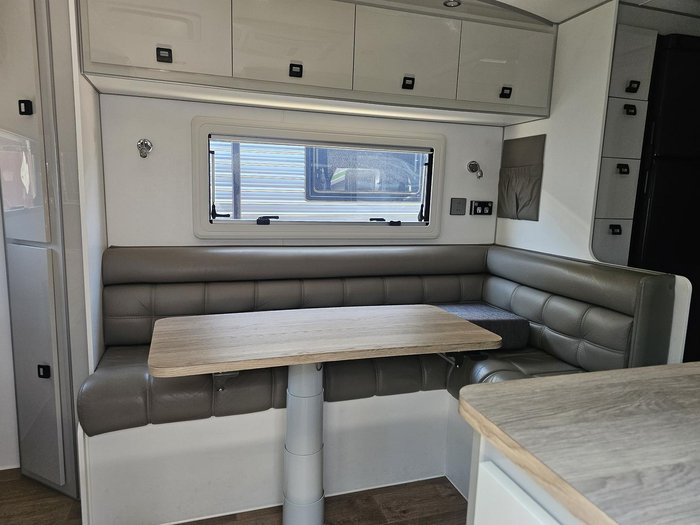 2022 JB Caravans Dirt Road Xtreme 22