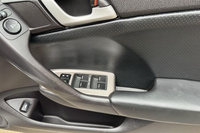 2009 Honda Accord Euro Luxury 8th Gen Buran Silver