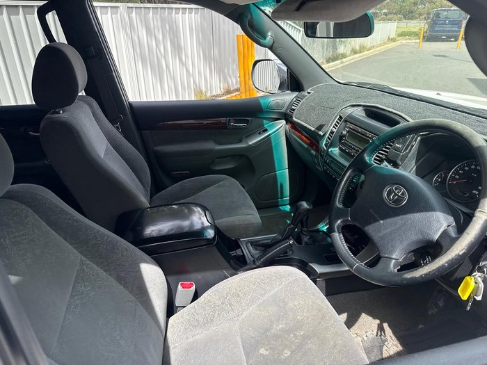2005 Toyota Landcruiser Prado VX