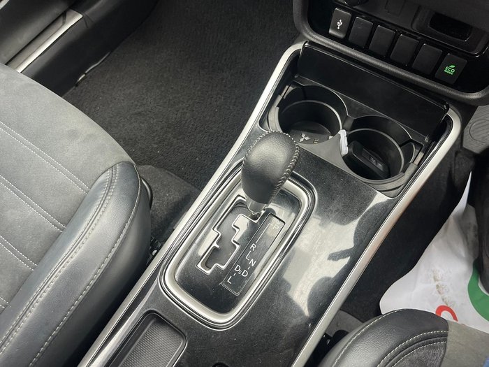 2019 Mitsubishi Outlander LS