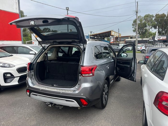 2019 Mitsubishi Outlander LS