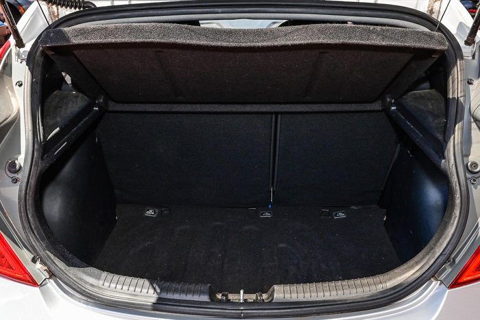 2016 Hyundai Accent Active