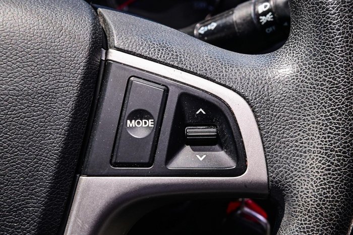 2016 Hyundai Accent Active