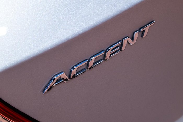 2016 Hyundai Accent Active