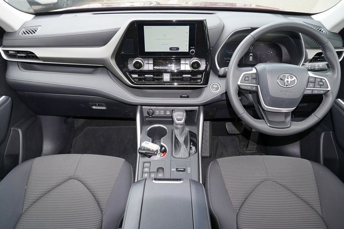 2024 Toyota Kluger GX