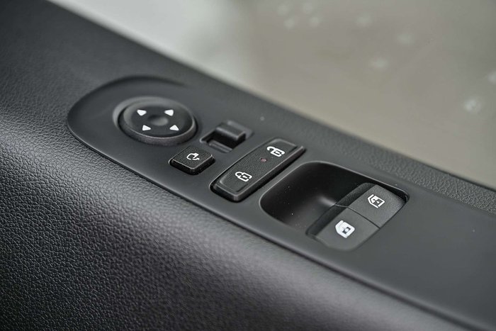 2024 Hyundai STARIA LOAD