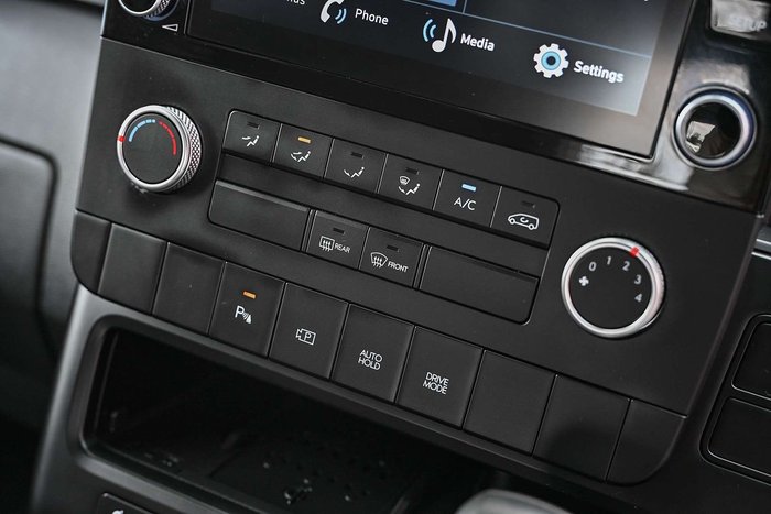 2024 Hyundai STARIA LOAD