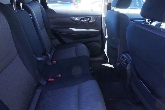 2021 Nissan X-TRAIL ST